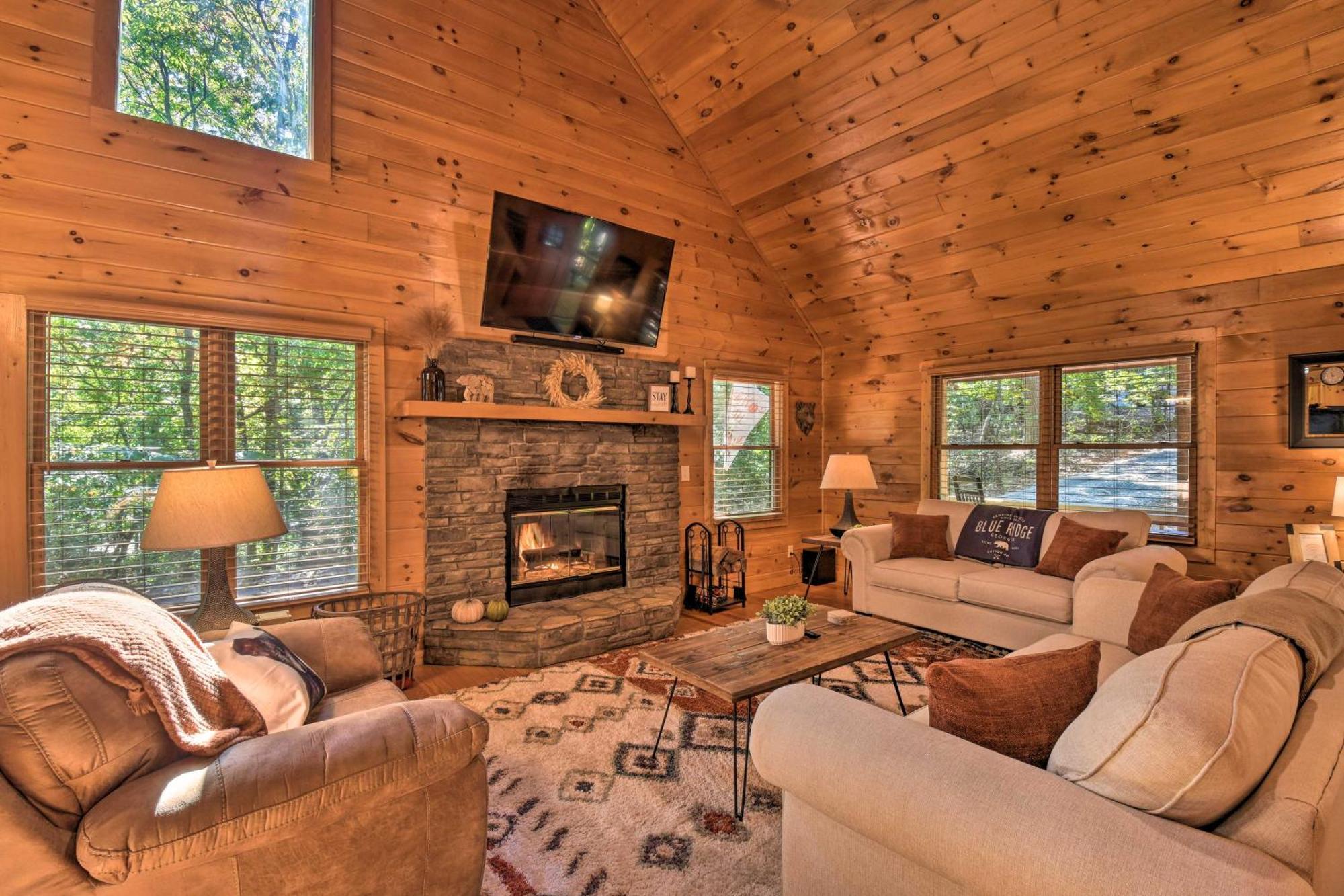 Blue Ridge Cabin Hot Tub, Fire Pit&Grill! Extérieur photo
